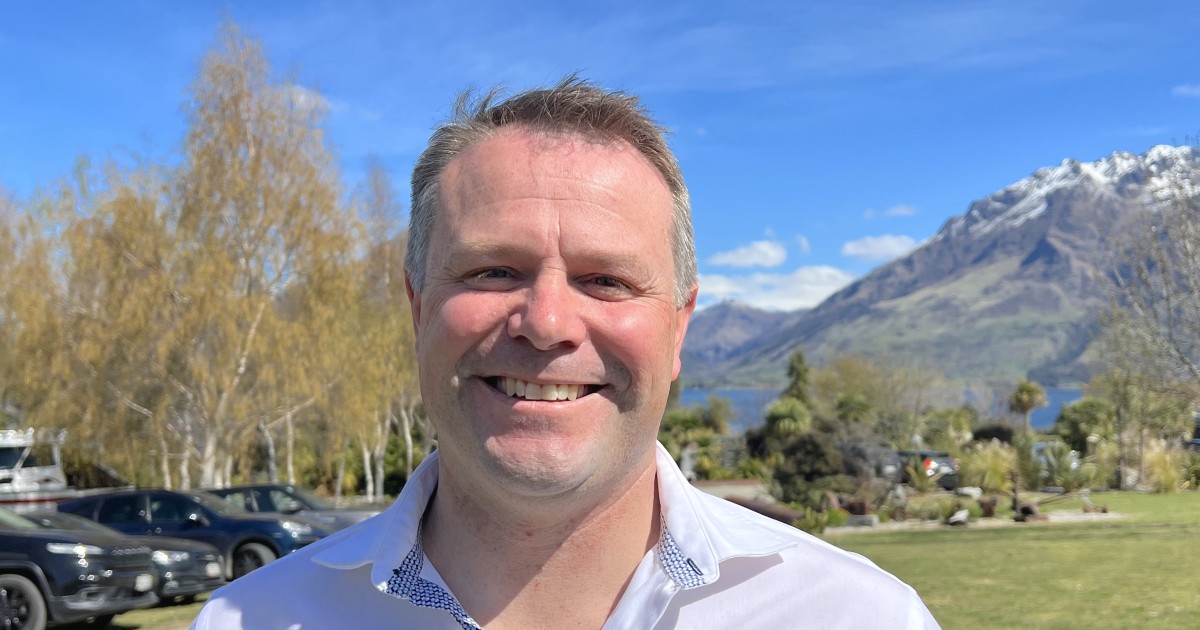 Score card Mayor Glyn Lewers after 100 days Crux Local News