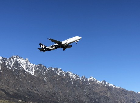 Air NZ airport cropped MR2