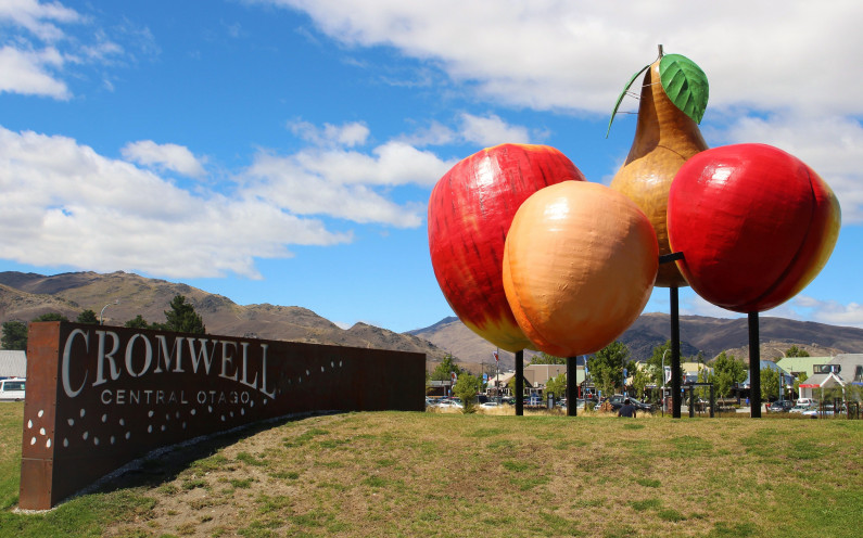 CromwellEntrance