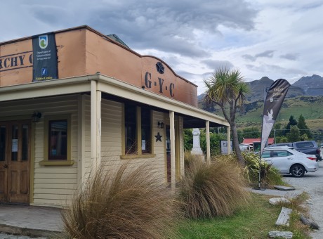 Glenorchy pop up DOC VC by Fiona Peat