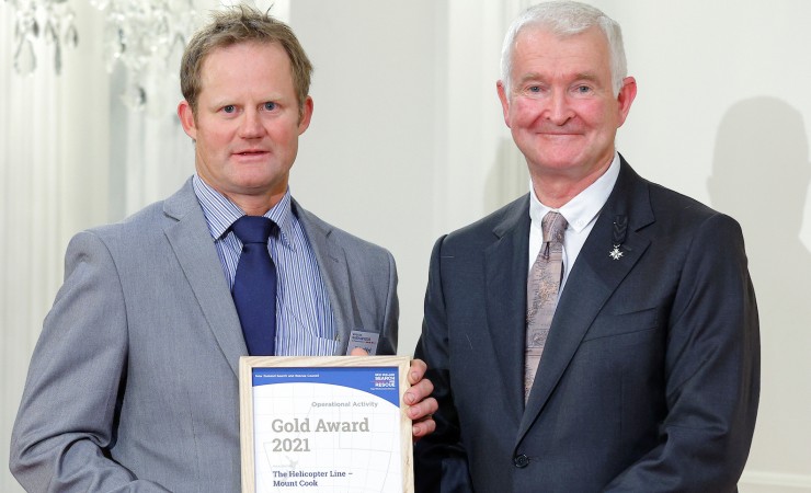 Helicopter Line Richard Kyd NZ Search Rescue Awards copy 2