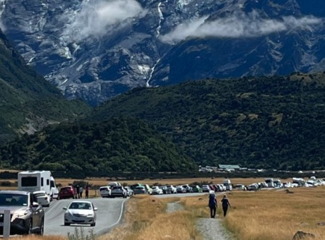 Mount Cook parking RNZ