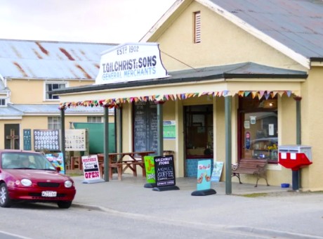 Oturehua main store RNZ
