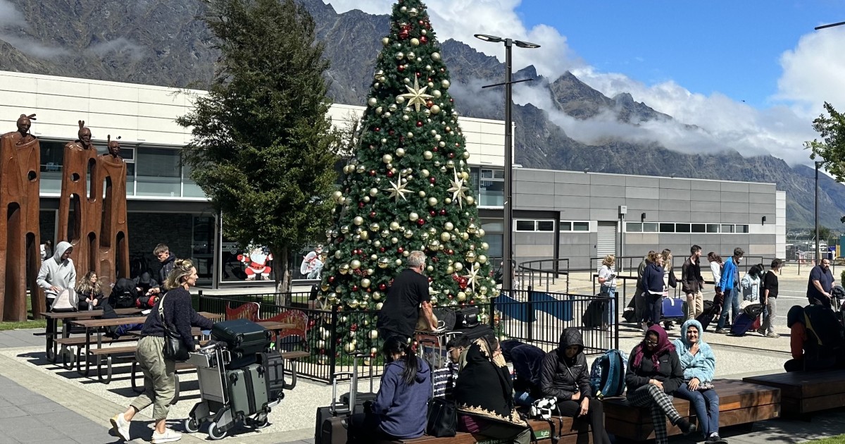 Short-staffed Queenstown prepares to welcome thousands of Christmas