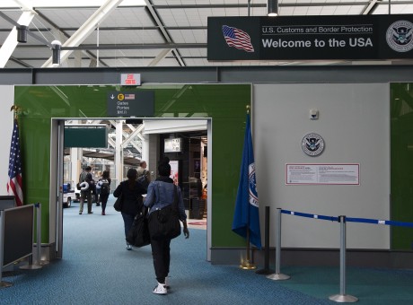 US airport border control
