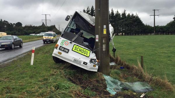 Dannevirke Tararua bus crash 1202