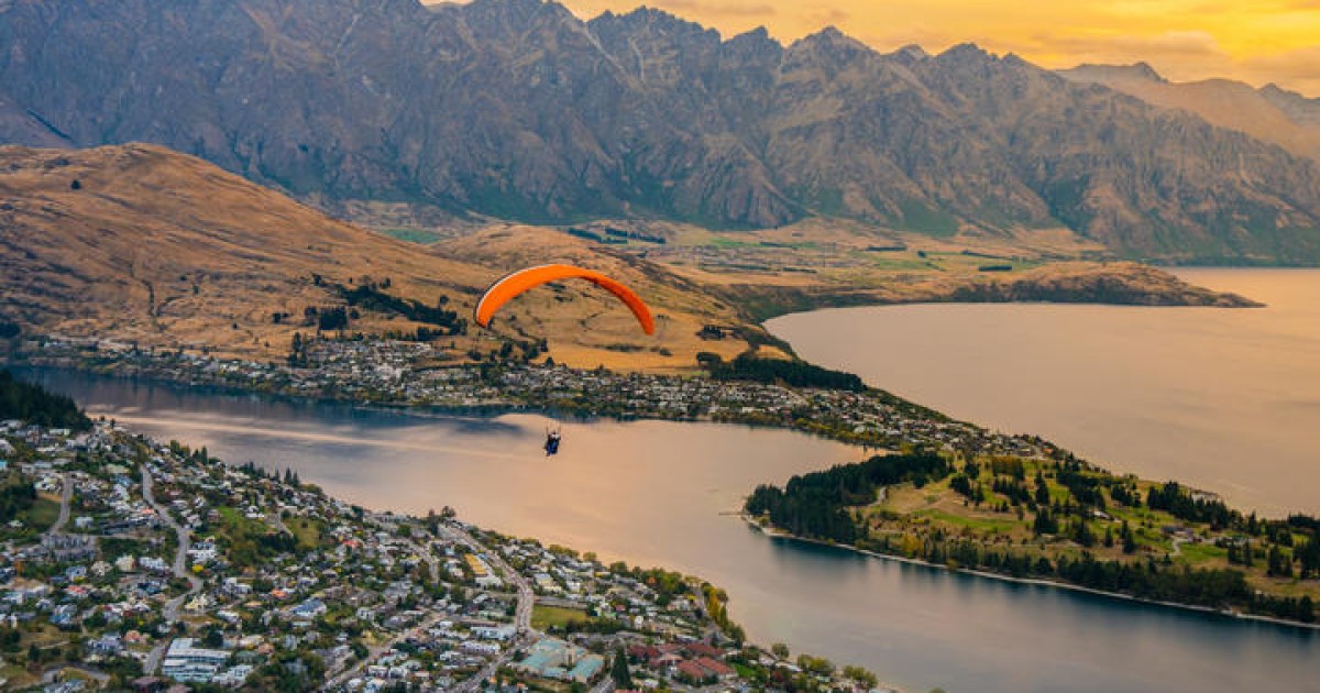 Tourism job cuts a 'horror story' for Queenstown mayor Crux Local