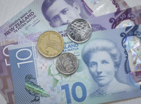 eight col 181219 money03