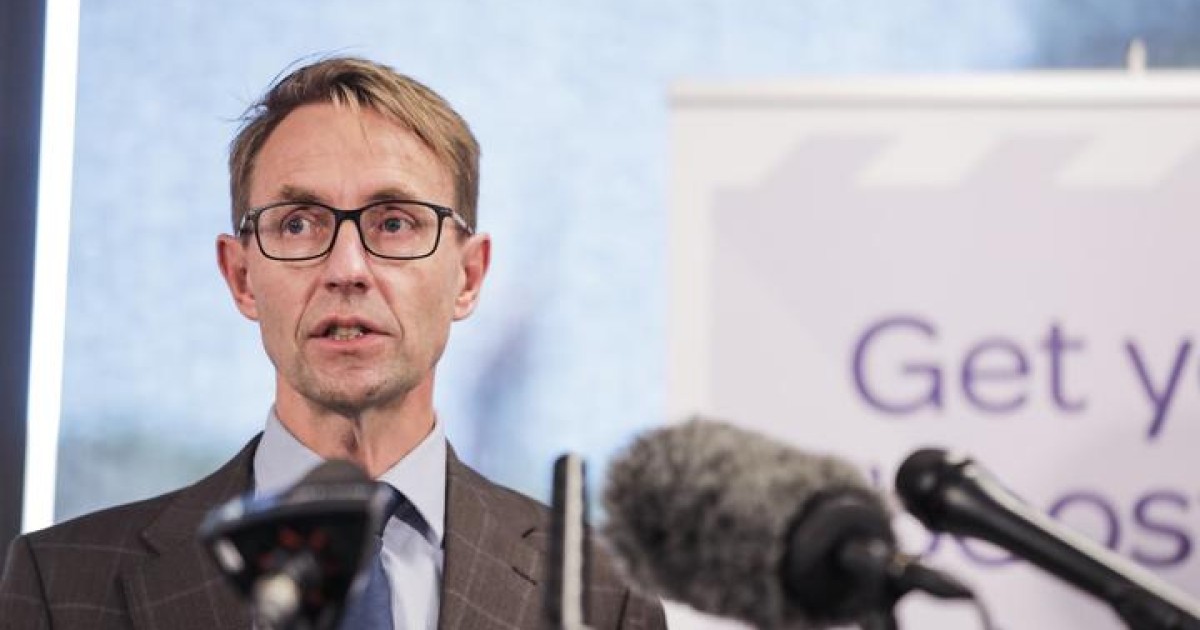 20,000 cases today 100,000 total active cases Crux Local News